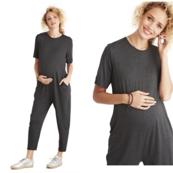 HATCH Walkabout Jumper in Charcoal - Picture 1 of 4